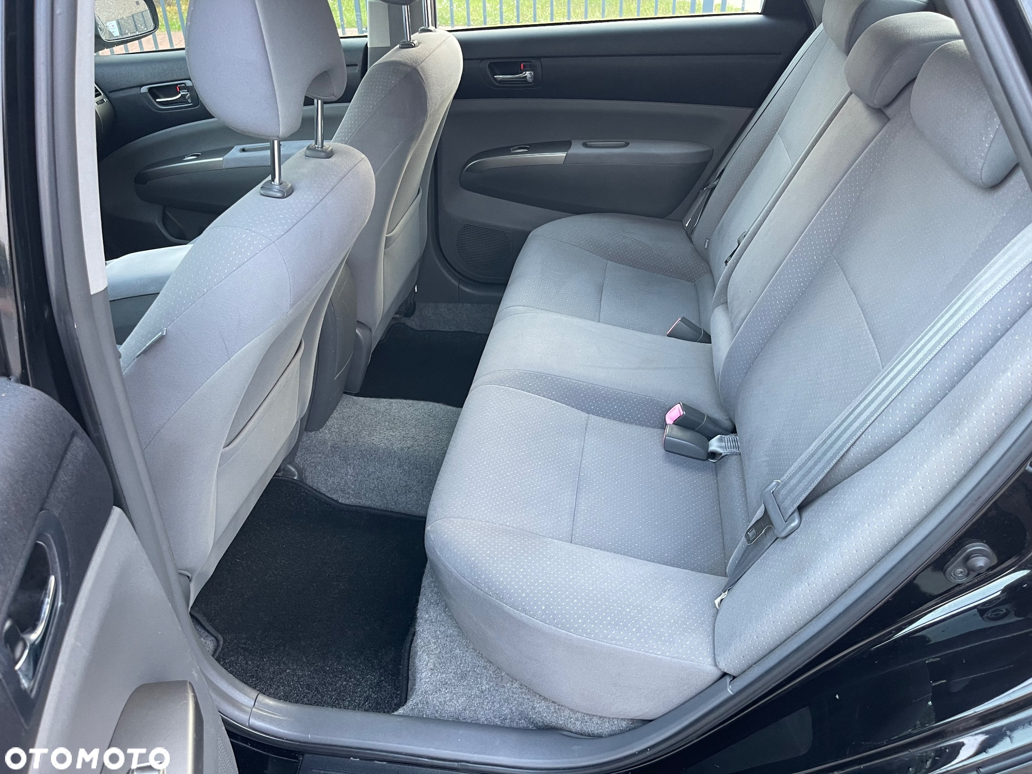 Toyota Prius 1.5 VVT-i Sol - 16