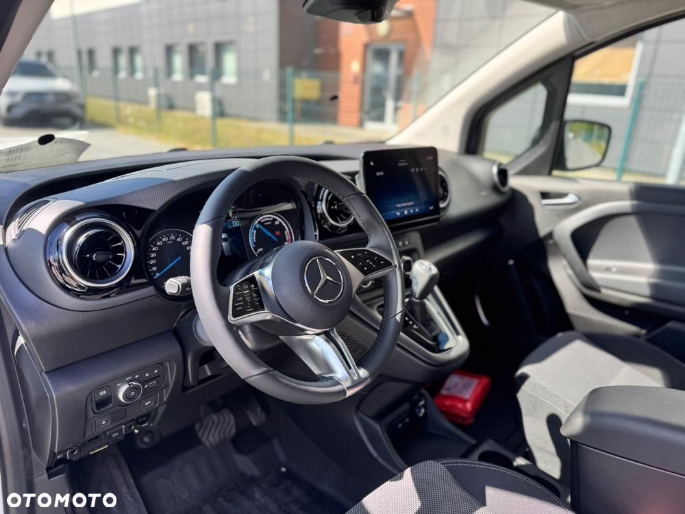 Mercedes-Benz eCitan - 10