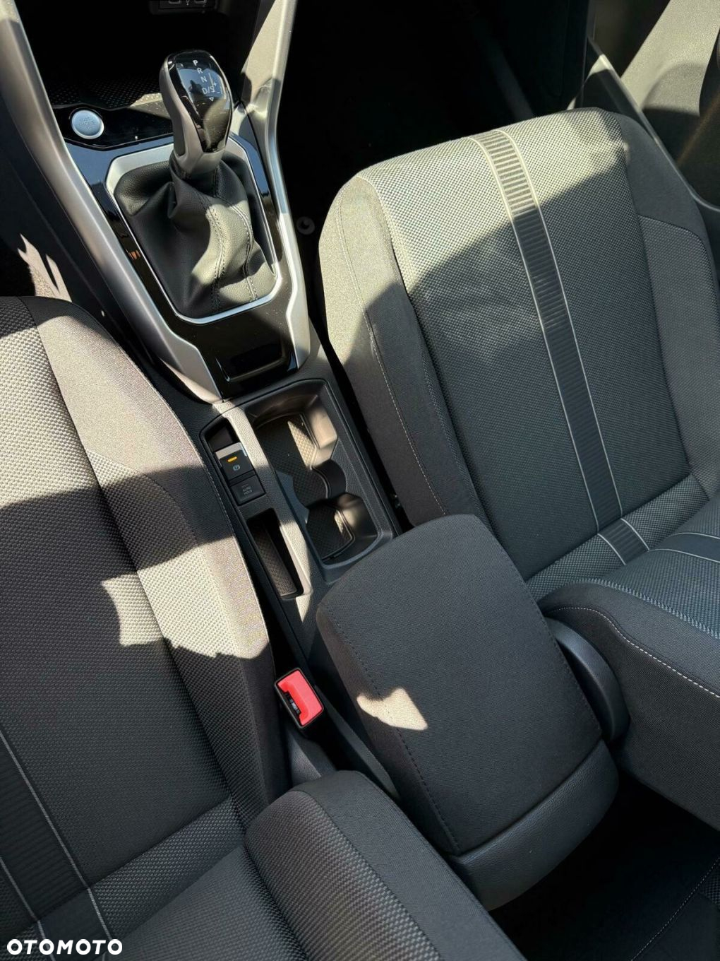 Volkswagen T-Roc 1.5 TSI Life Plus DSG - 13