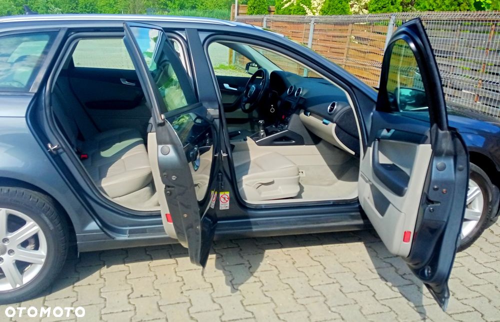 Audi A3 Sportback 1.6 Attraction - 9