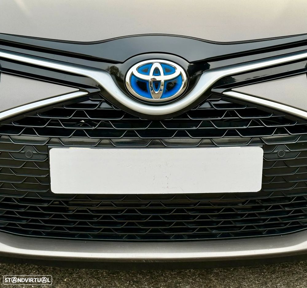 Toyota Yaris 1.5 HSD Square Collec.Bronze - 26