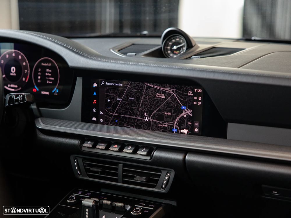 Porsche 911 (992) Carrera S - 39