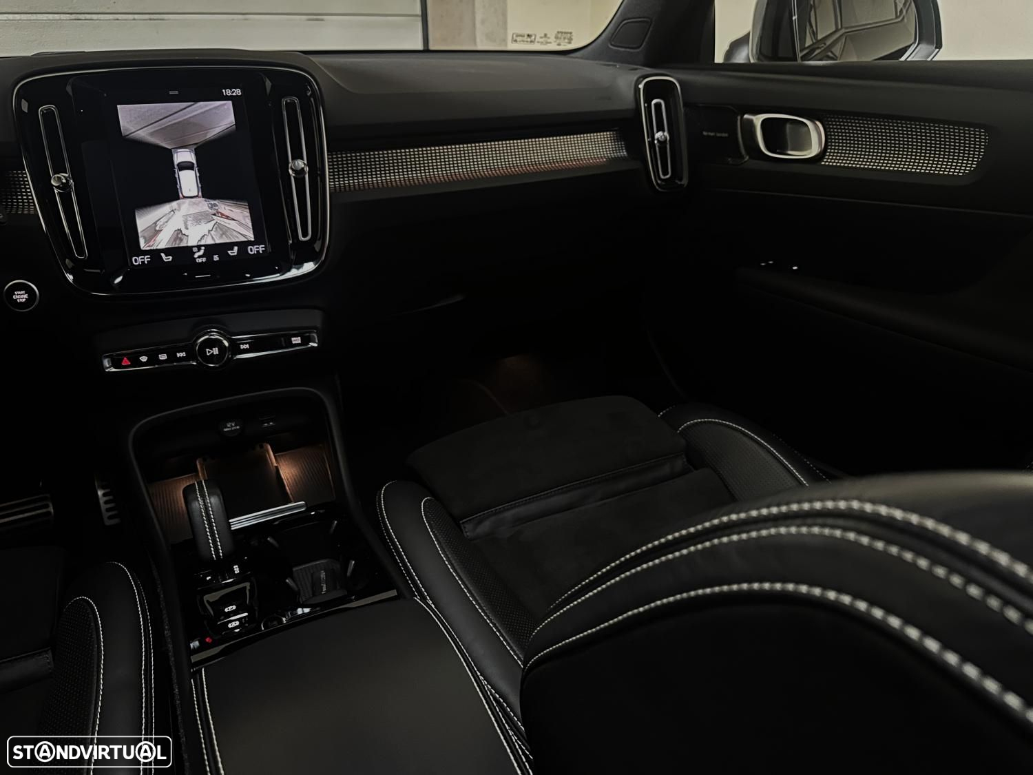 Volvo XC 40 1.5 T5 PHEV R-Design Expression - 45