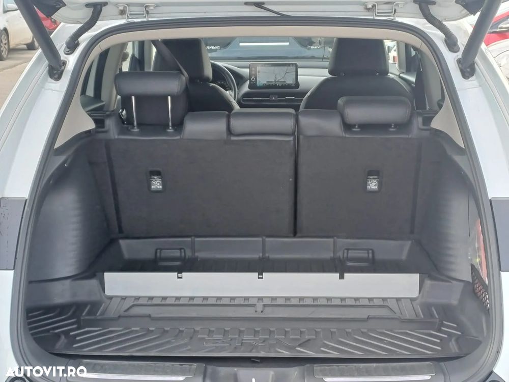 Honda ZR-V 2.0 e:HEV 4x2 E-CVT Sport - 6