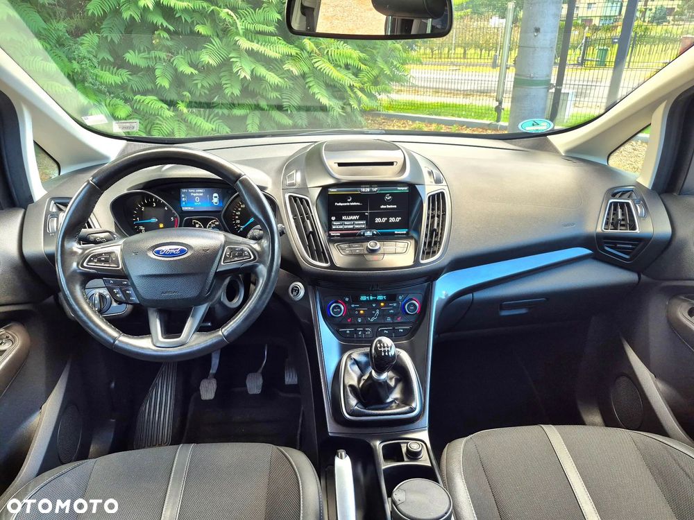 Ford C-MAX - 19