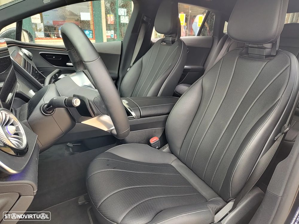 Mercedes-Benz EQE 350 - 12