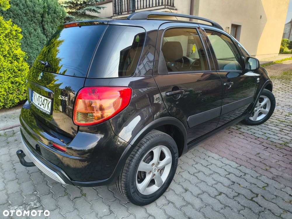 Suzuki SX4 - 5
