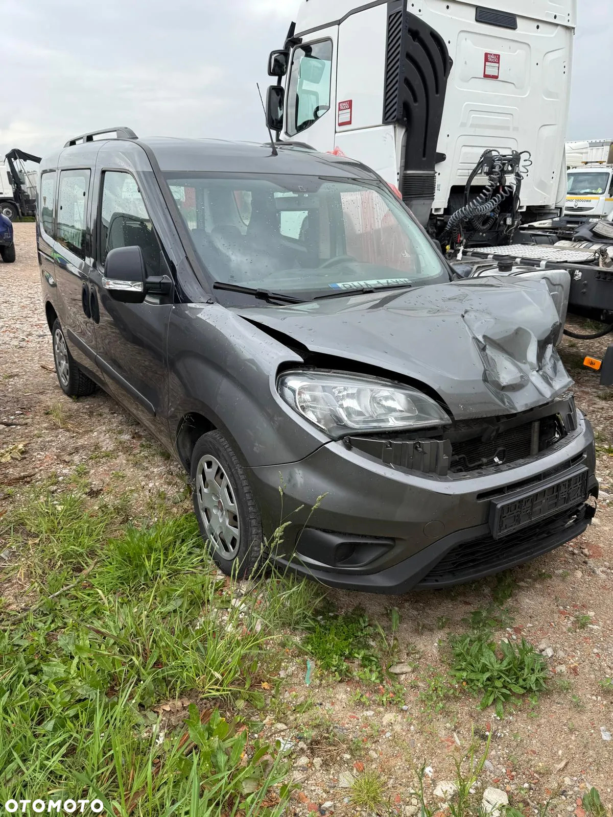 Fiat Doblo 1.4 T-Jet 16V Dynamic - 4
