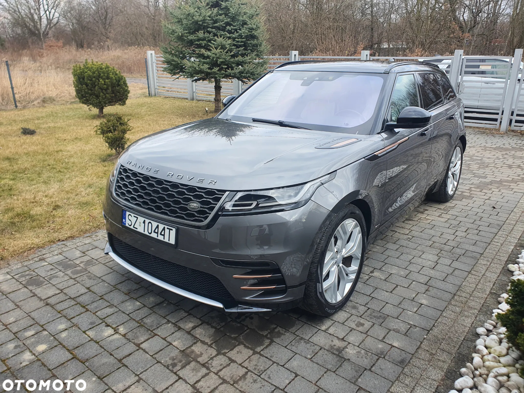 Land Rover Range Rover Velar 2.0 SD4 R-Dynamic SE - 4