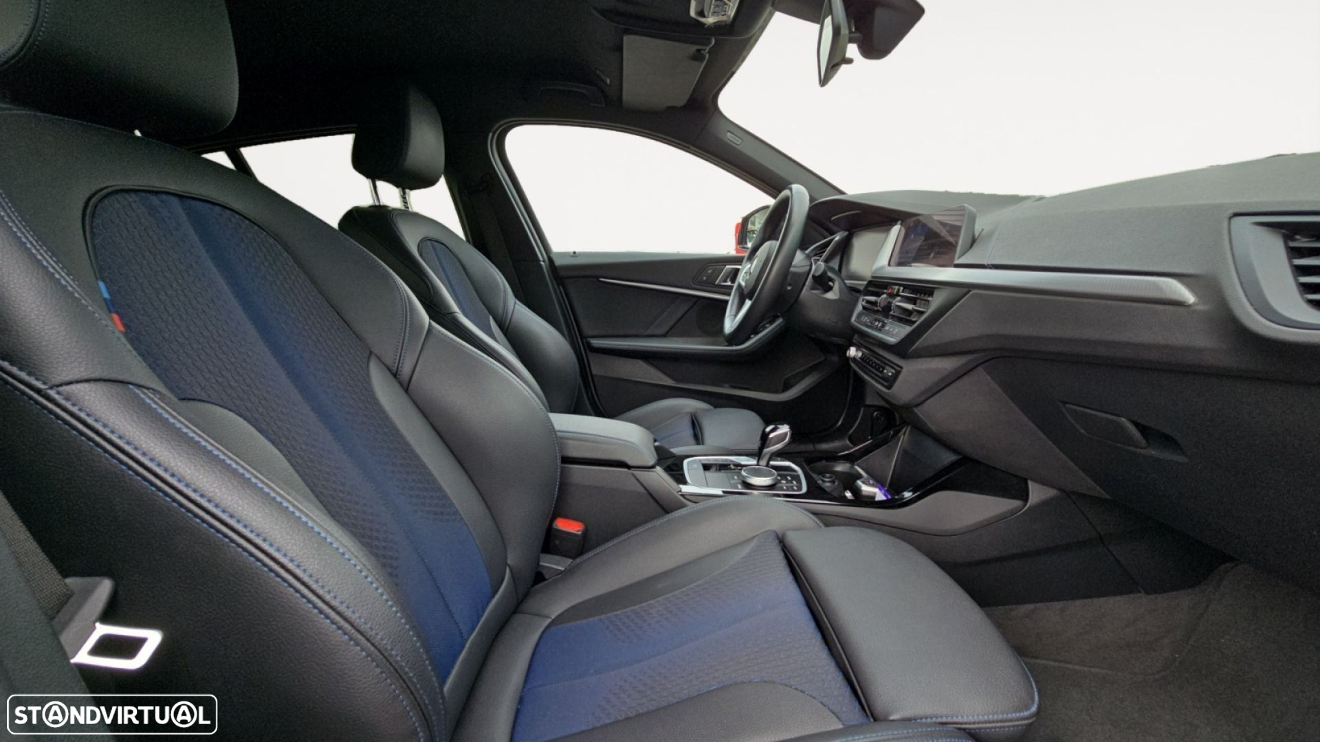 BMW 116 d Pack Desportivo M Auto - 10