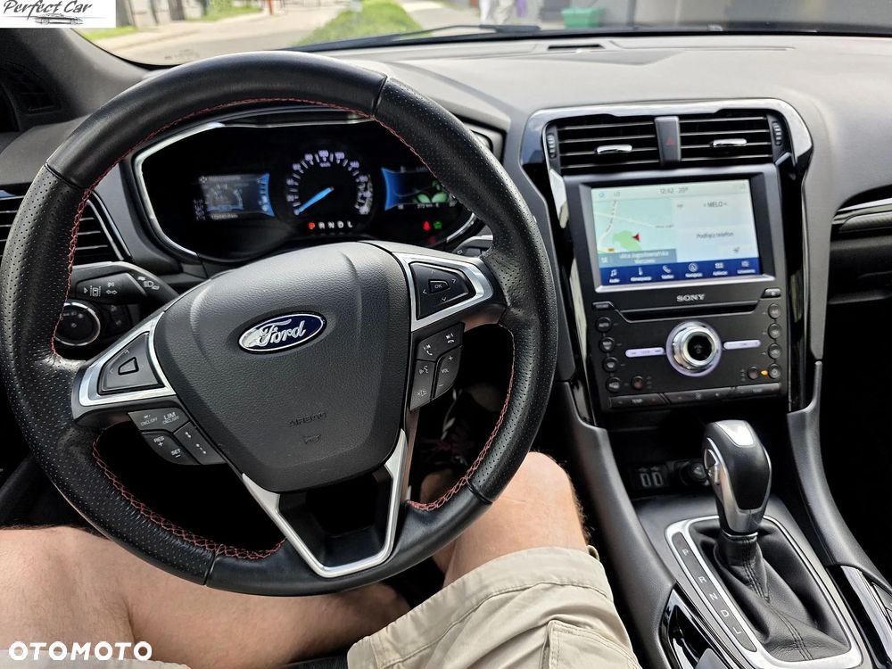 Ford Mondeo SW 2.0 Hybrid ST-Line Plus - 11