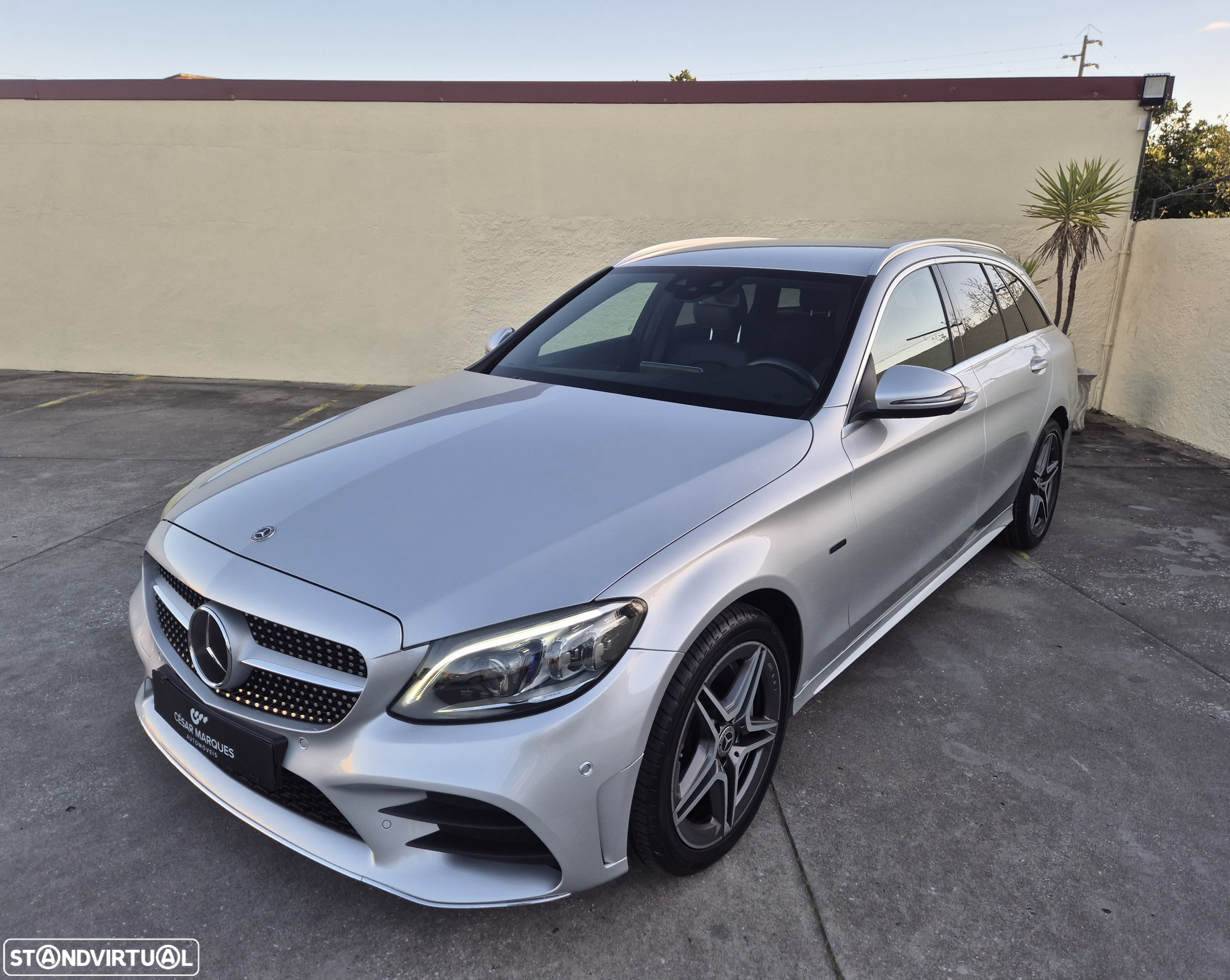 Mercedes-Benz C 300 de AMG Line - 12