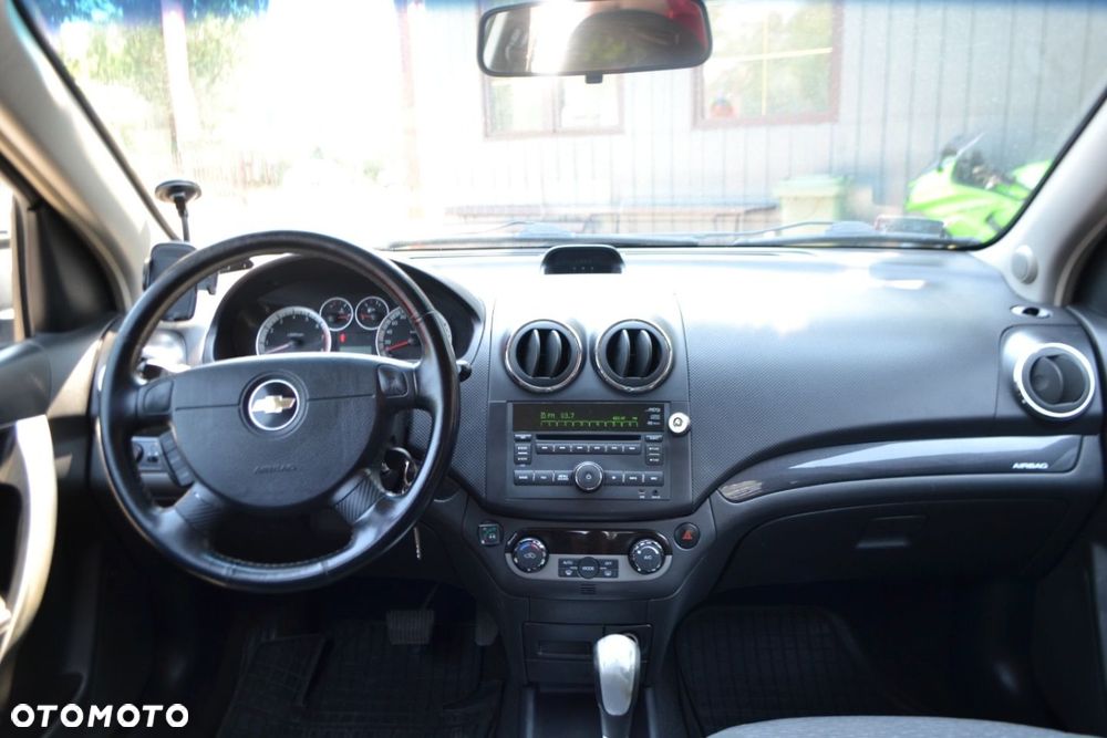 Chevrolet Aveo - 6