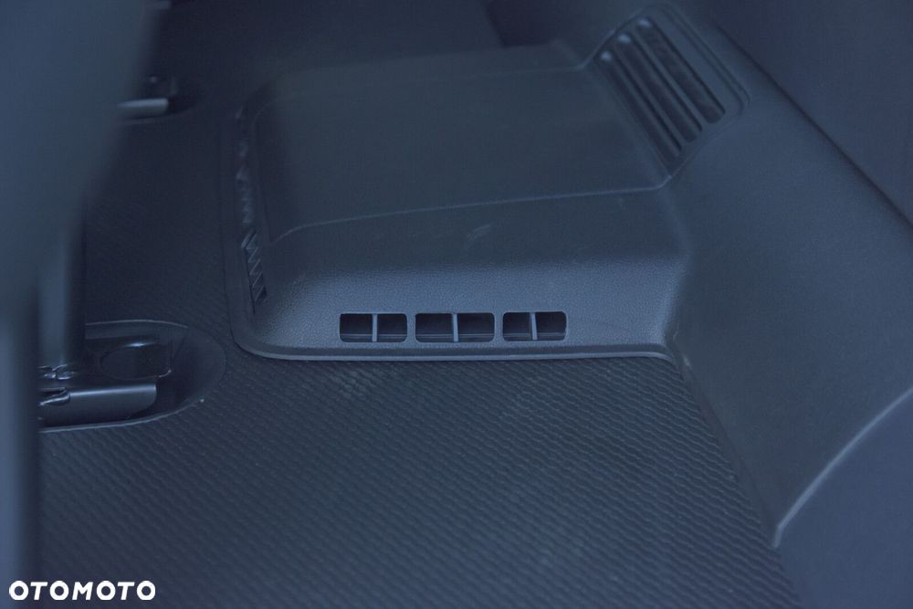 Renault Trafic - 19