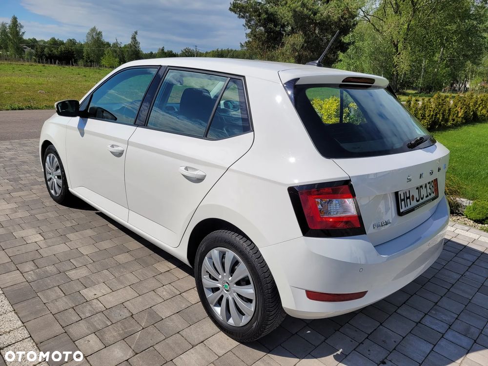 Skoda Fabia 1.0 MPI Ambition - 11