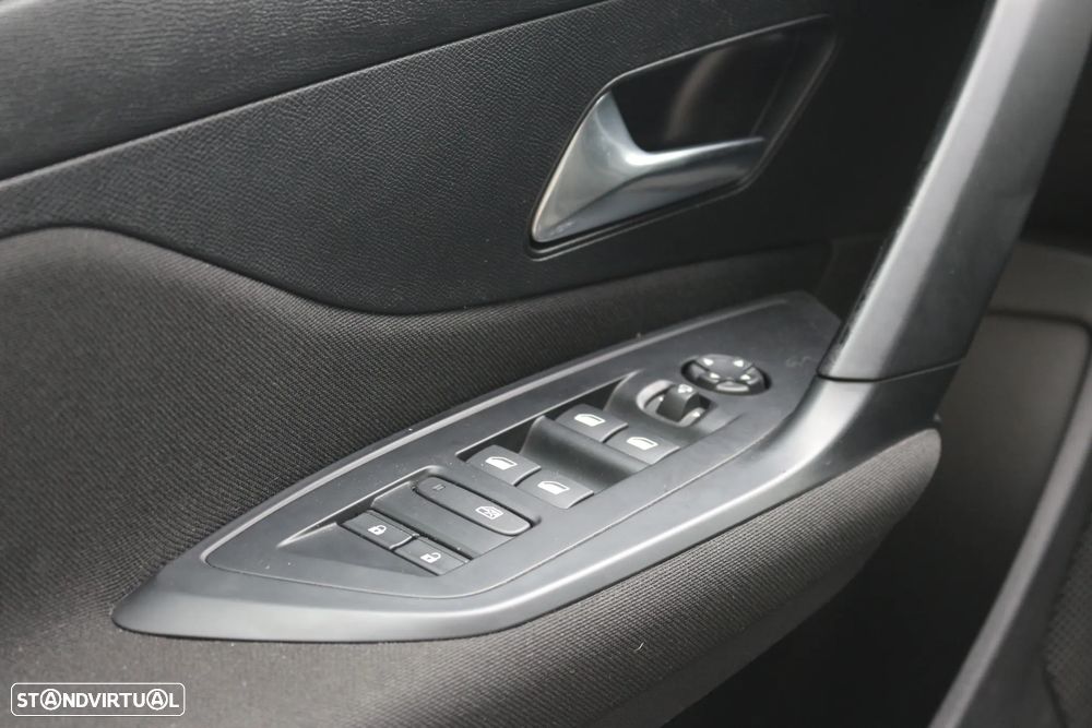 Peugeot 308 SW 1.6 Hybrid Active Pack e-EAT8 - 16