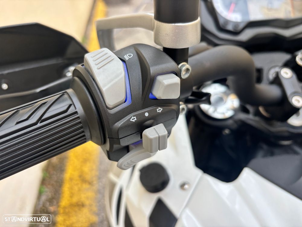 Benelli TRK 502 X - 6