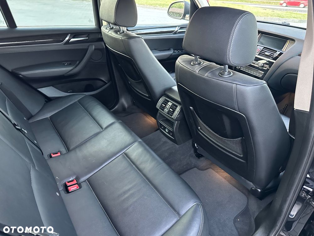 BMW X3 xDrive28i xLine - 15