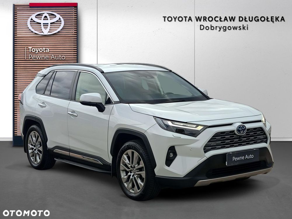 Toyota RAV4 - 1