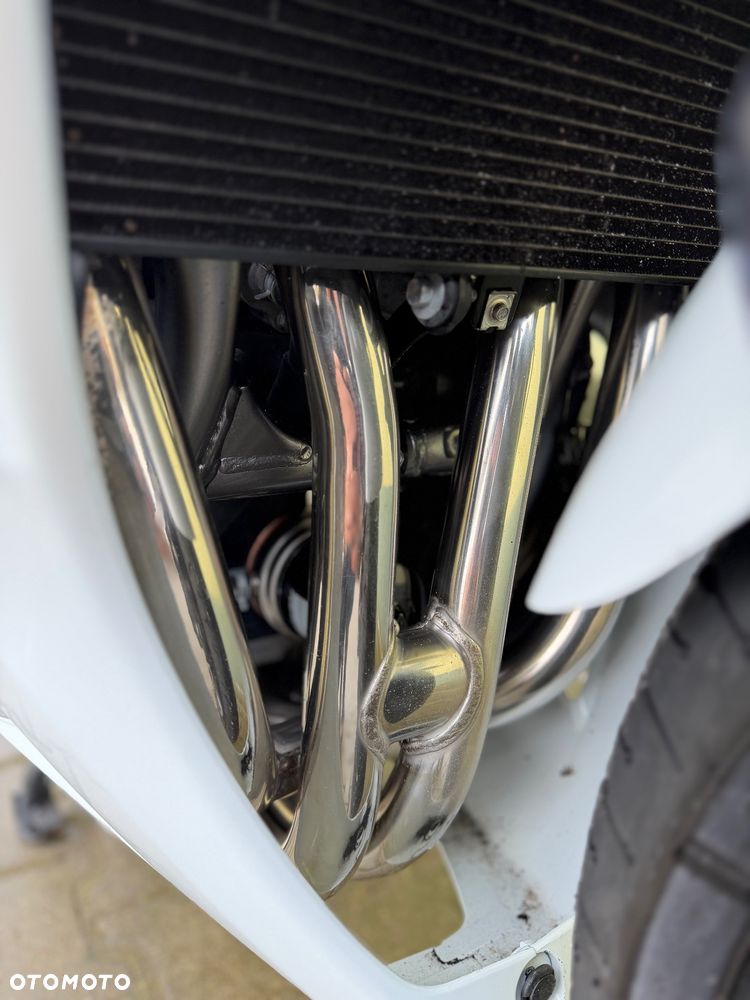 Suzuki GSX - 5