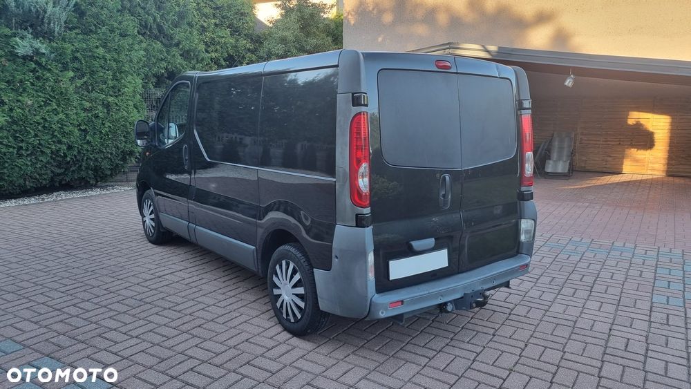 Opel Vivaro - 6