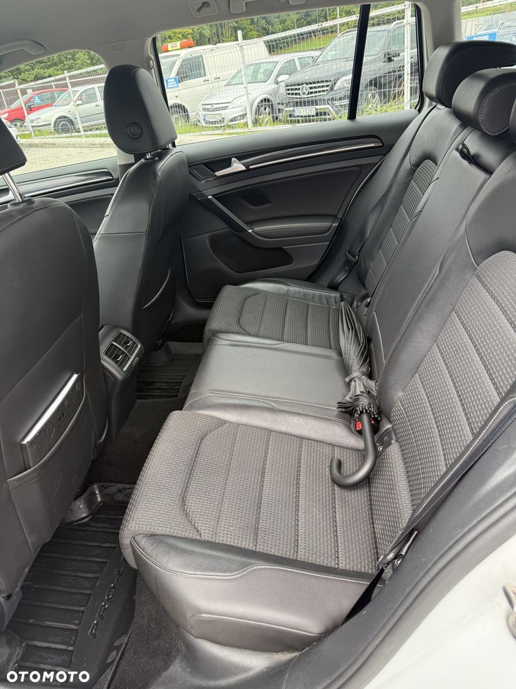 Volkswagen Golf 2.0 TDI BMT Comfortline EU6 - 16