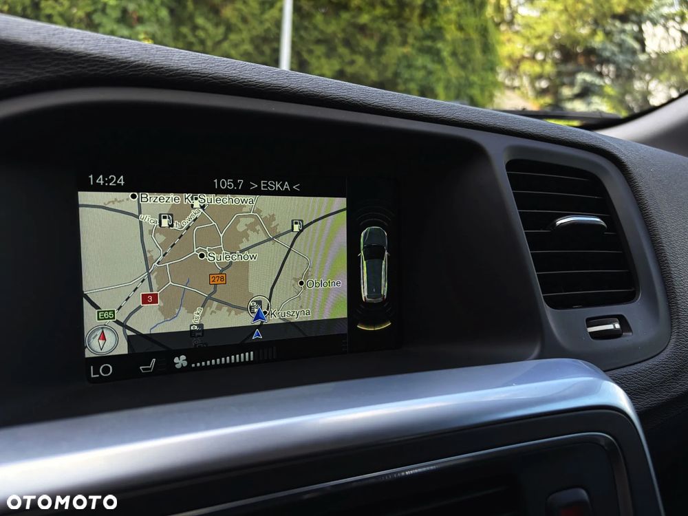Volvo V60 Cross Country T5 Geartronic Summum - 27