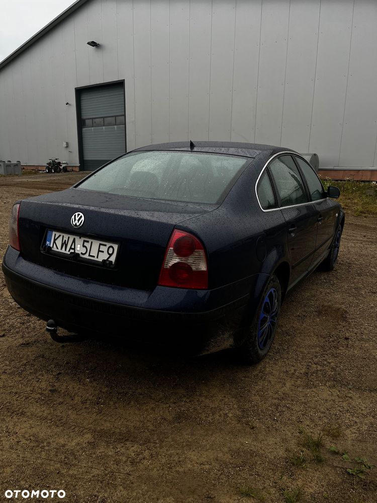 Volkswagen Passat 1.9 TDI Basis - 5