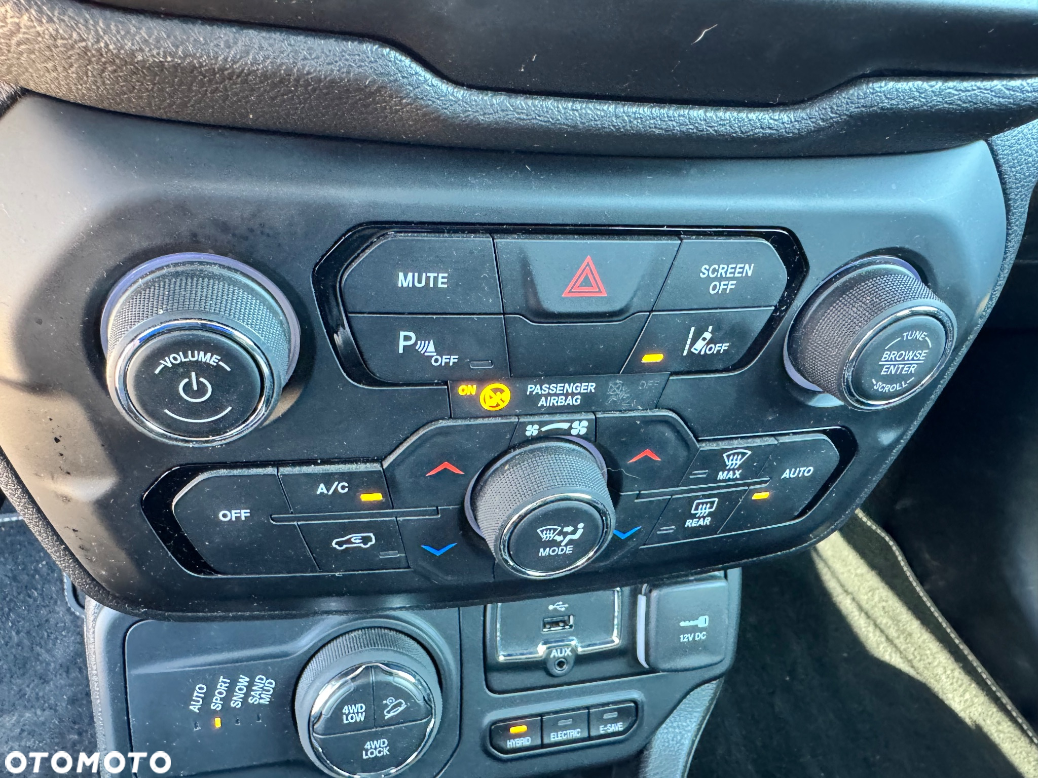 Jeep Renegade 1.3 GSE T4 Turbo PHEV 4xe Longitude S&S - 29