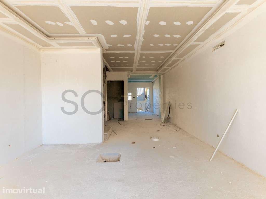 Moradia T3 com terraço | Quinta do Conde - Grande imagem: 3/16