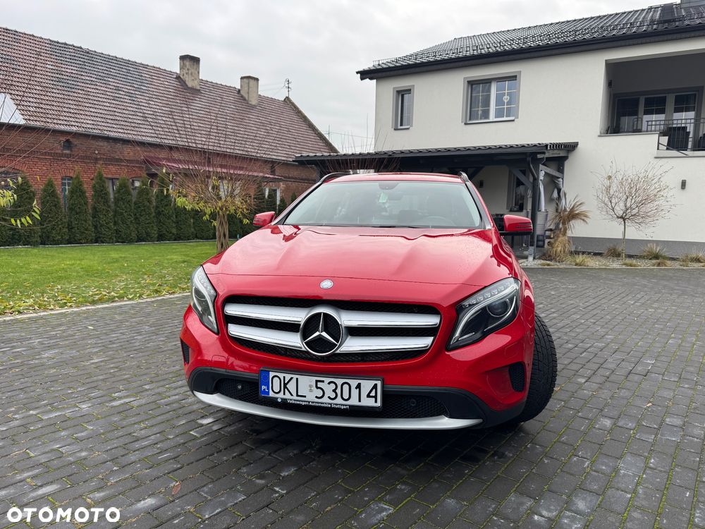 Mercedes-Benz GLA 200 - 3