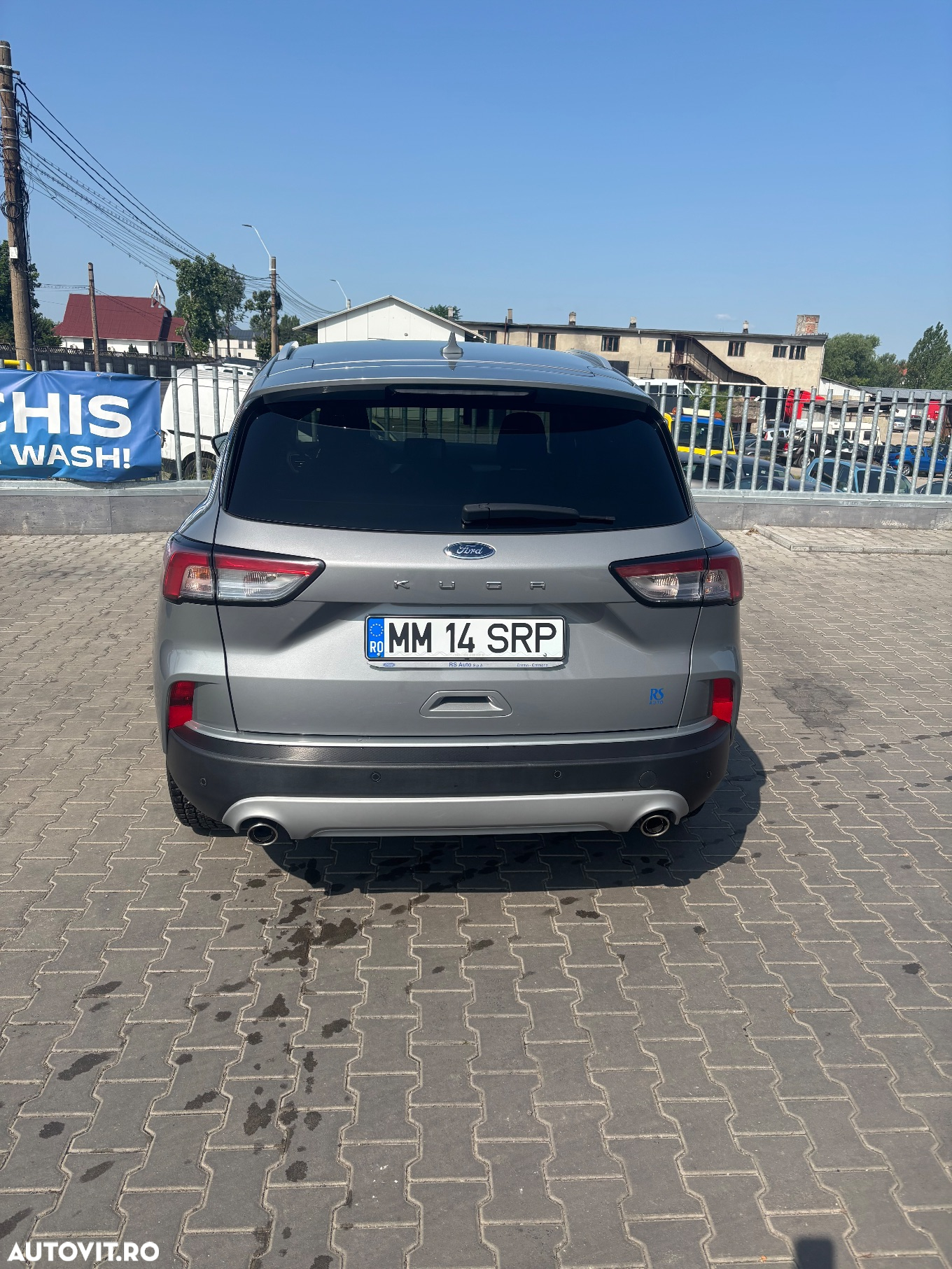 Ford Kuga - 4