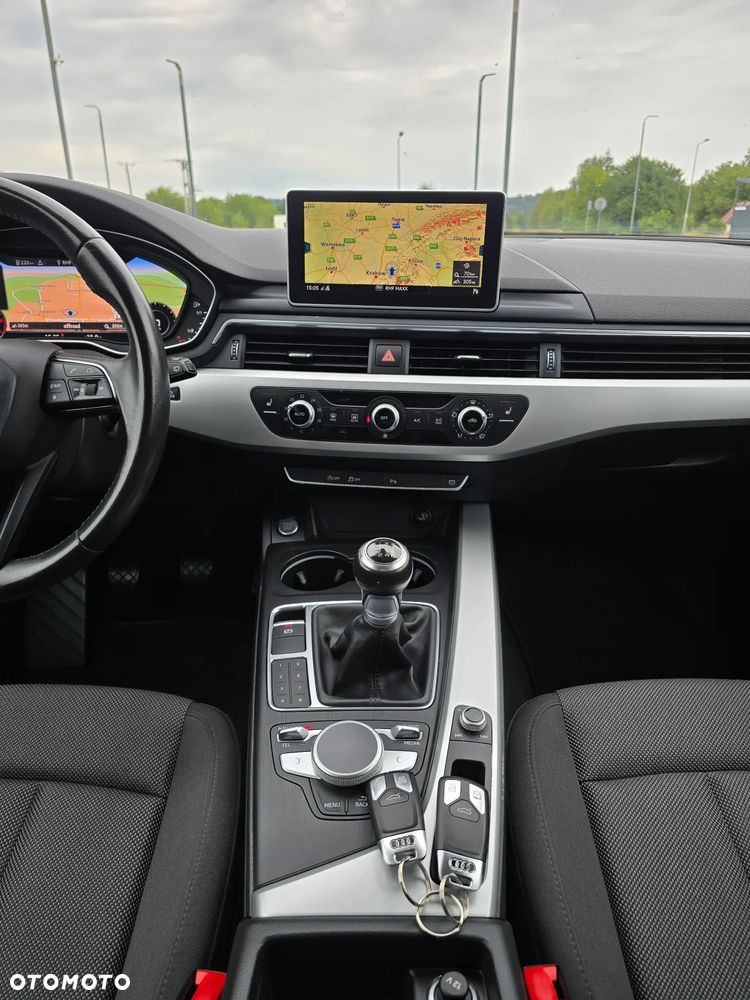 Audi A4 Avant 2.0 TDI - 11