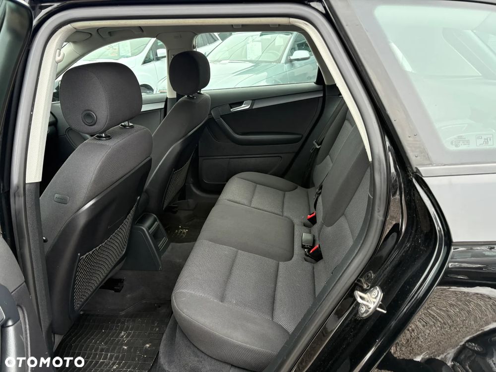 Audi A3 Sportback 1.6 TDI DPF Attraction - 10