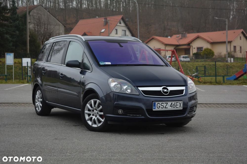 Opel Zafira - 4
