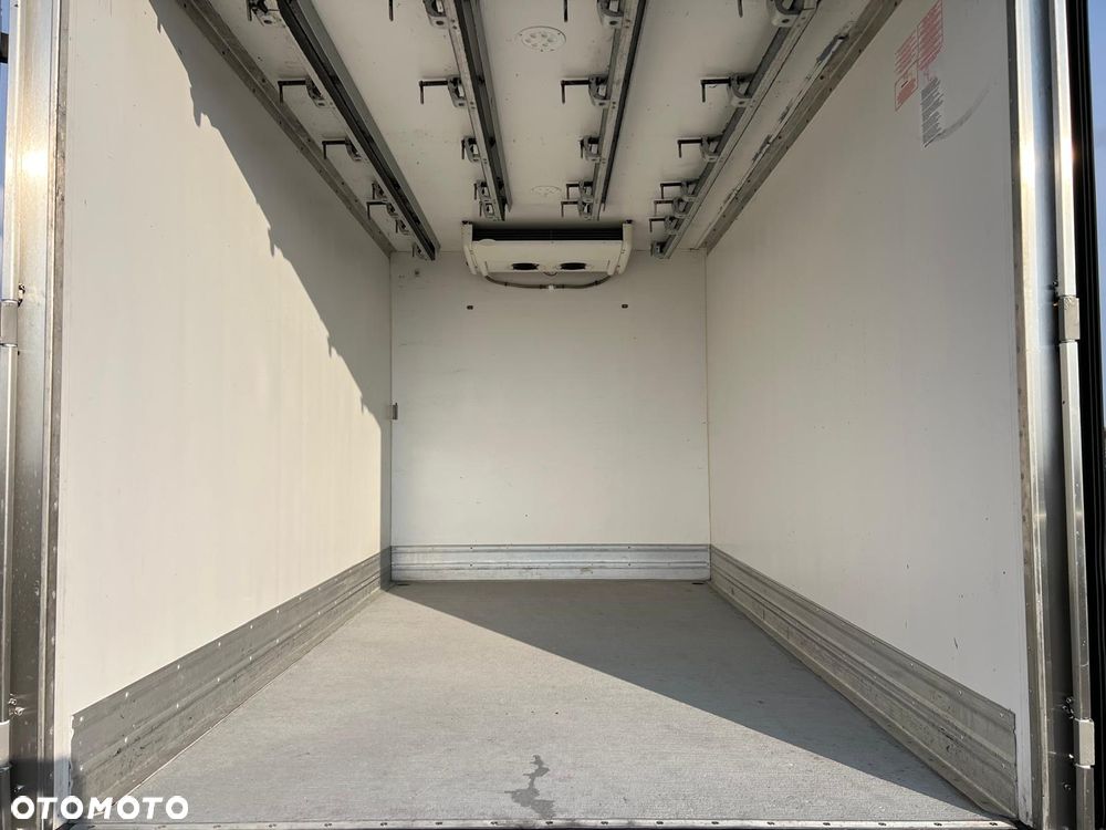 Mercedes-Benz ATEGO 816 EURO 6 CHŁODNIA HAKOWA KONTENER IZOTERMA LAMBERET - 8