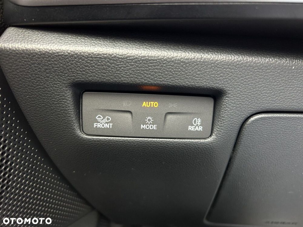 Skoda Superb 2.0 TDI SCR 4x4 L&K DSG - 27