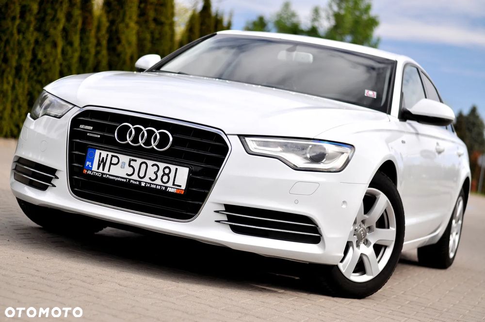 Audi A6 Limousine 3.0 TDI DPF clean diesel quattro S tronic sport selection - 4