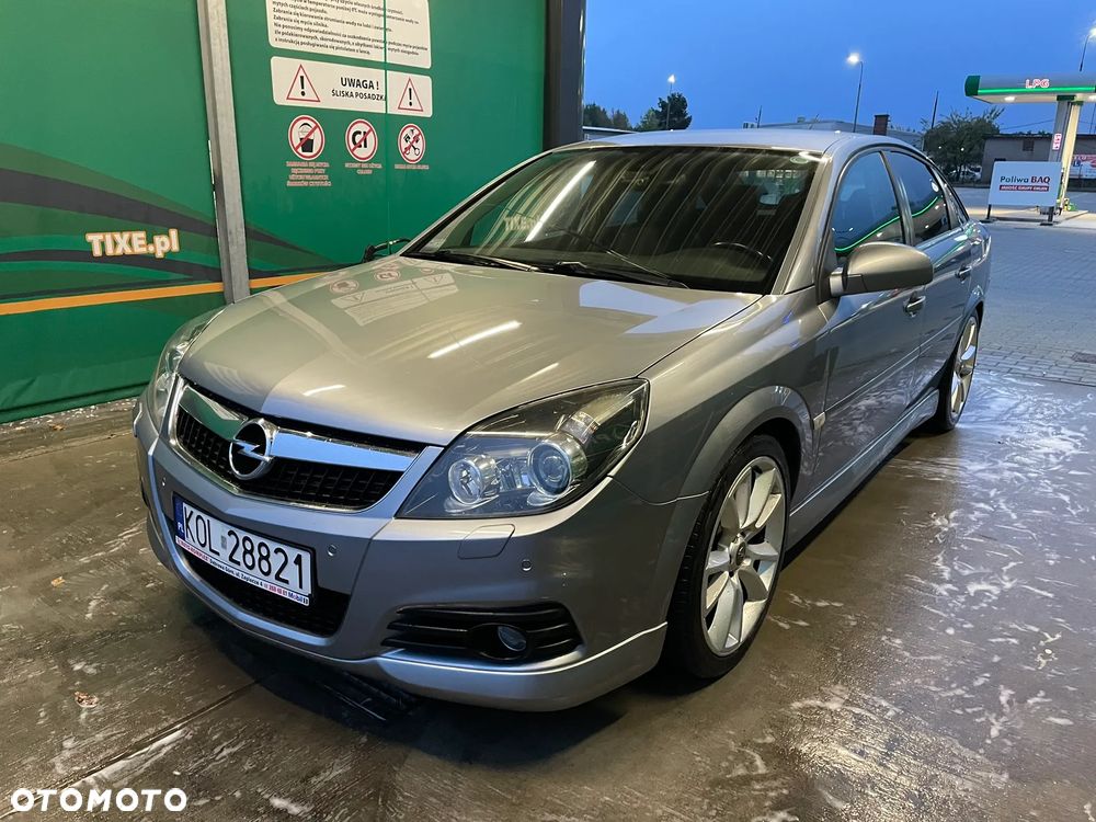 Opel Vectra 2.0 T Cosmo - 2