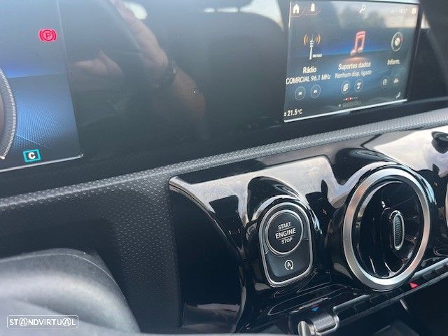 Mercedes-Benz A 180 d Style Plus - 18