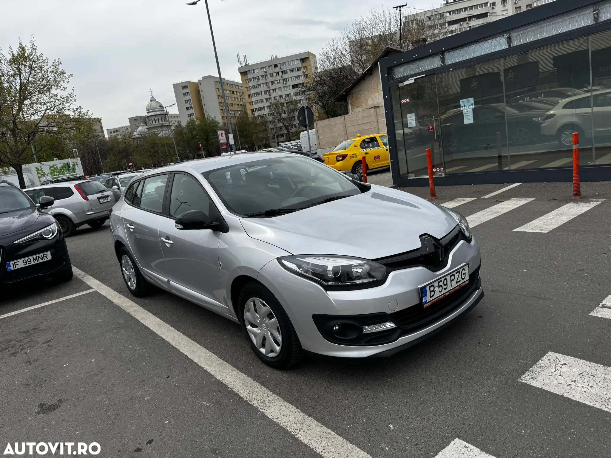 Renault Megane - 8
