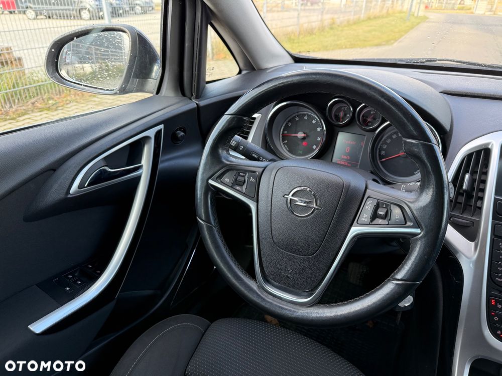 Opel Astra 1.4 T Cosmo - 15