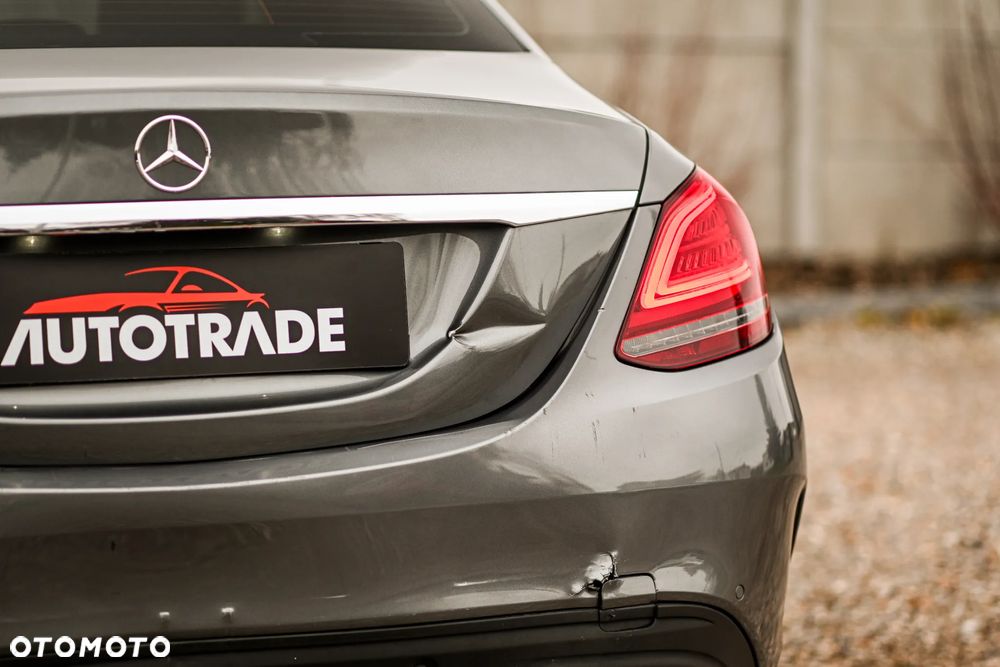 Mercedes-Benz Klasa C 200 d 9G-TRONIC AMG Line - 15