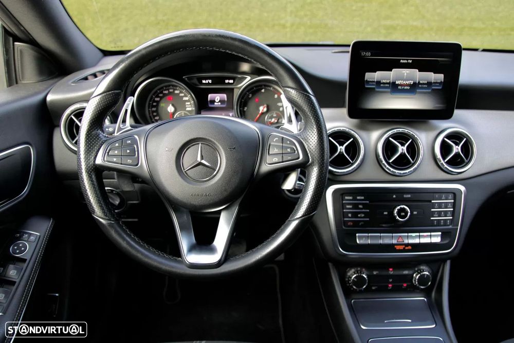Mercedes-Benz CLA 200 d Shooting Brake AMG Line Aut. - 44