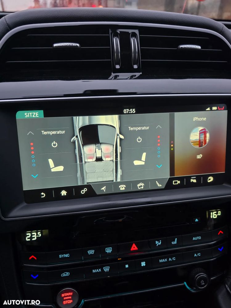 Jaguar F-Pace 30d AWD First Edition - 19