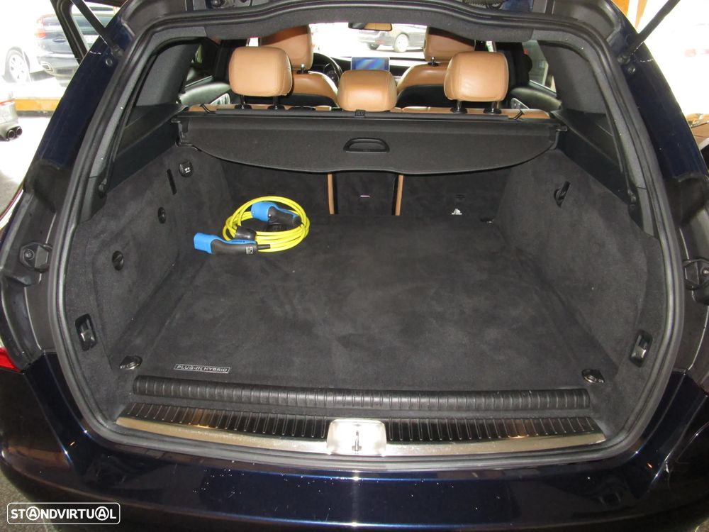 Mercedes-Benz C 350 e T 7G-TRONIC AMG Line - 20