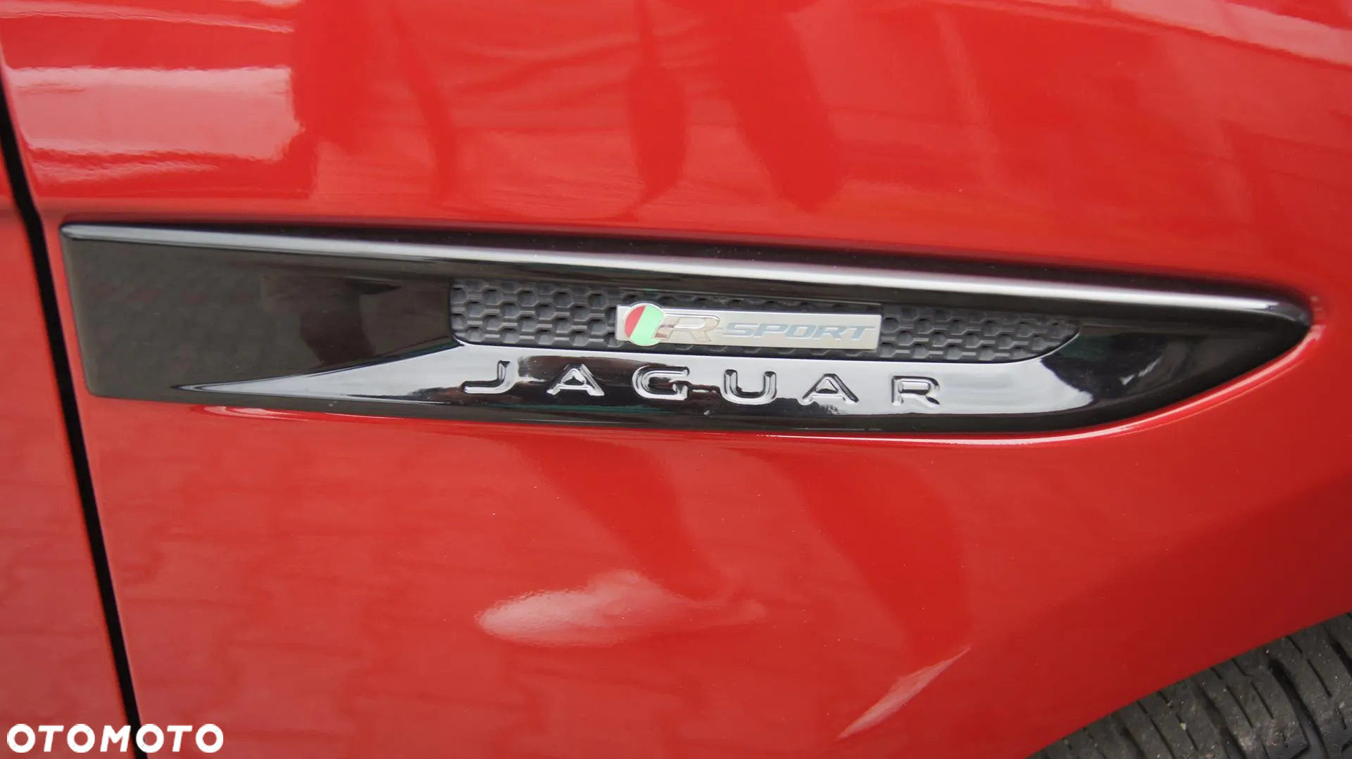 Jaguar F-Pace 2.0 i4D AWD R-Sport - 9