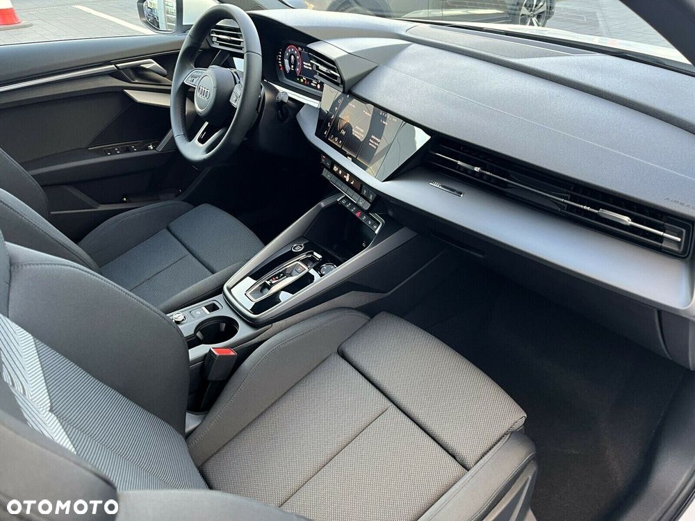 Audi A3 Sportback - 20