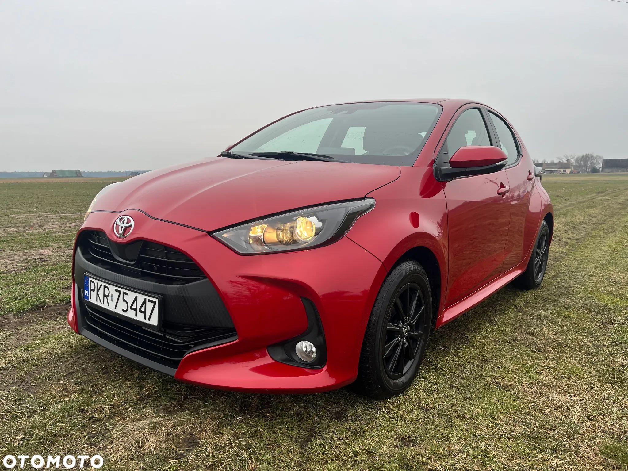 Toyota Yaris - 1