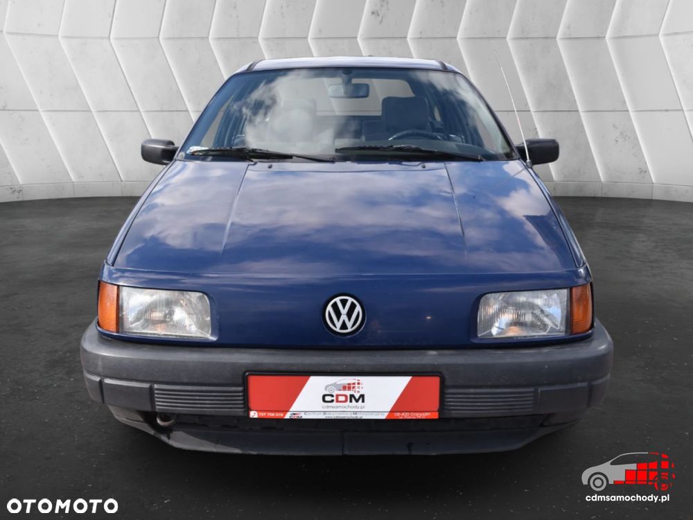 Volkswagen Passat - 5